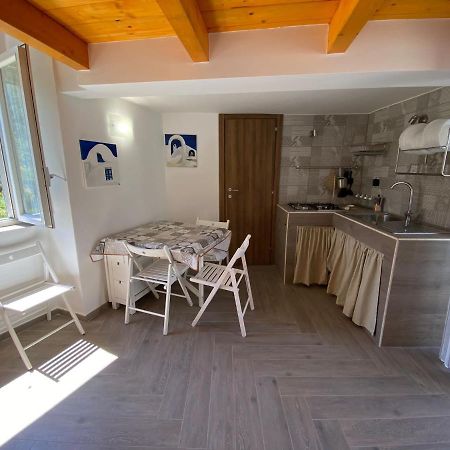 Magi - Zeus Apartman Ponza Kültér fotó